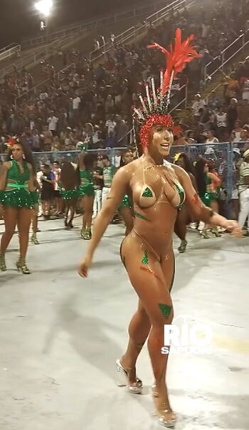 Renata frisson page leaked private photo uncensored HD quality