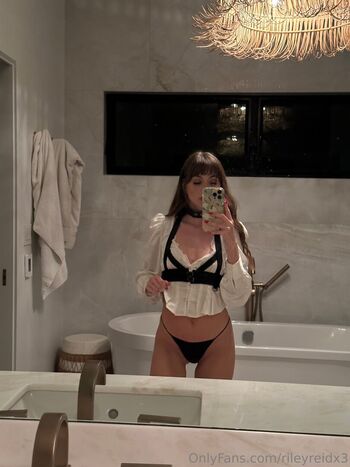 Riley reid  page leaked private photo uncensored HD quality