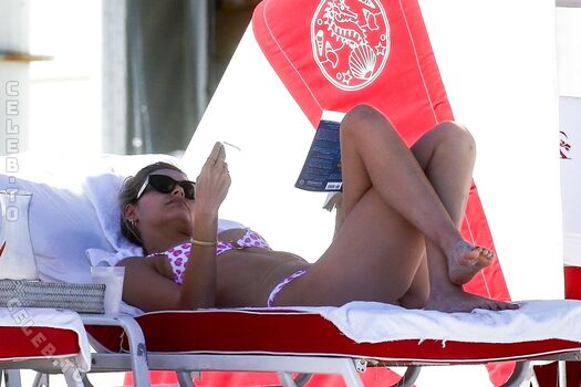 Roosmarijn de kok page leaked private photo uncensored HD quality