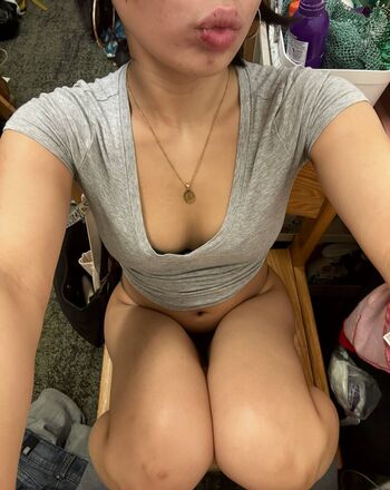 Rosyyyesme leaked private photo uncensored HD quality