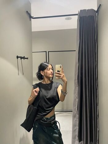 Sadhana gurung leaked private photo uncensored HD quality