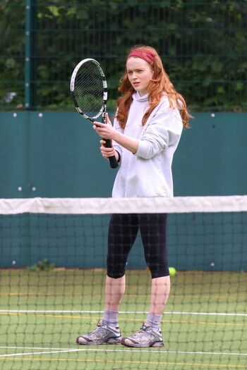 Sadie sink page leaked private photo uncensored HD quality