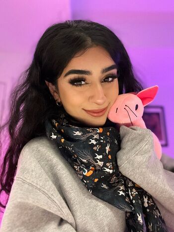 Sairas pooks leaked private photo uncensored HD quality