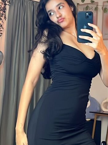 Sakshi pandey page leaked private photo uncensored HD quality