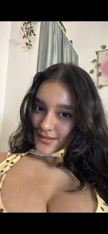 Sakshi pandey page leaked private photo uncensored HD quality