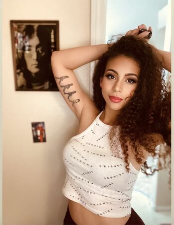 Samantha irvin leaked private photo uncensored HD quality