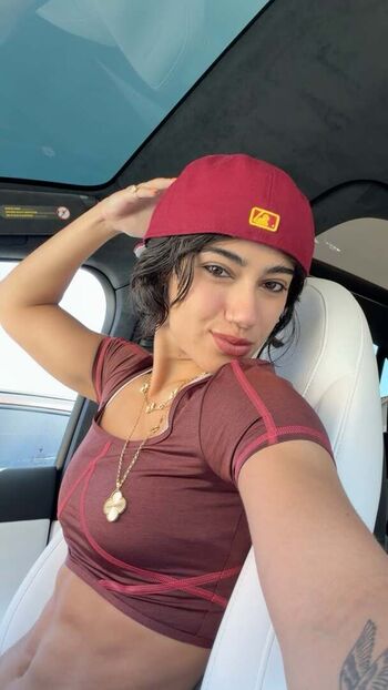 Sara saffari page leaked private photo uncensored HD quality