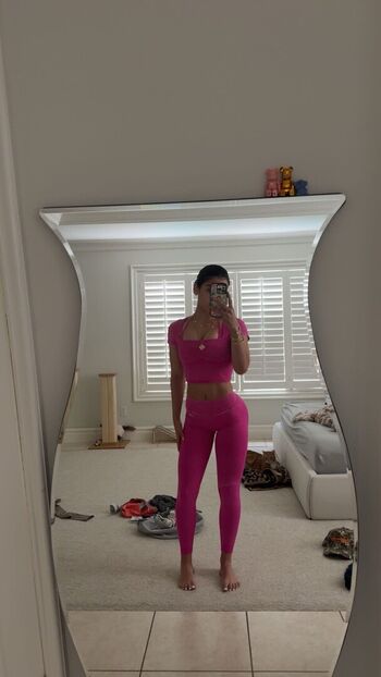 Sara saffari page leaked private photo uncensored HD quality