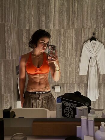Sara saffari page leaked private photo uncensored HD quality
