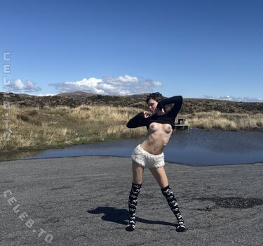 Schizobimb page leaked private photo uncensored HD quality