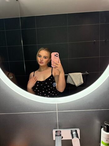 Scouselilyx leaked private photo uncensored HD quality