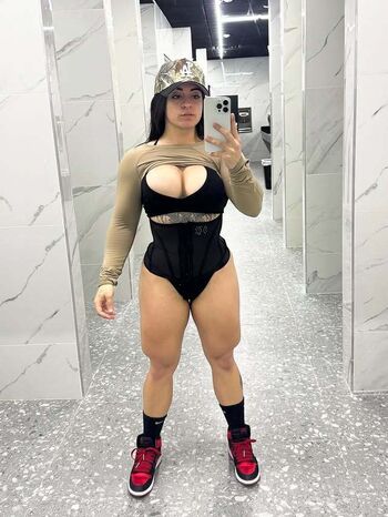 Shania samper valero leaked private photo uncensored HD quality