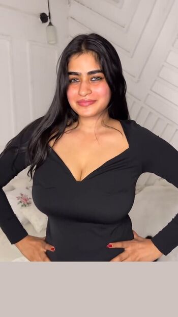 Shilpa chandrashekar page leaked private photo uncensored HD quality