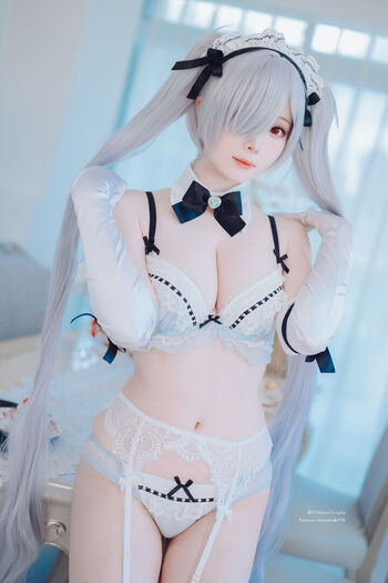 Shimo (霜月/shimotsuki18/shimotsukiTW)