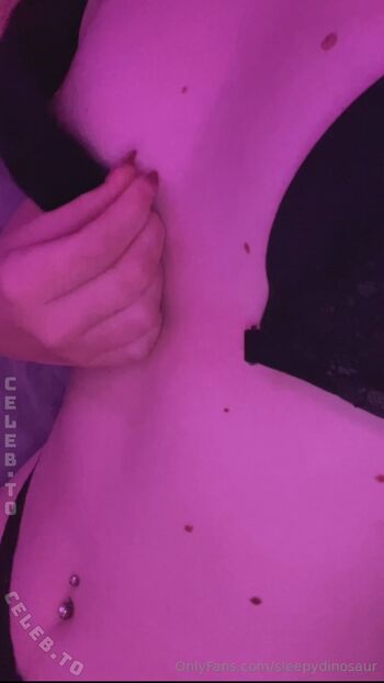Sleepydinosaur  page leaked private photo uncensored HD quality
