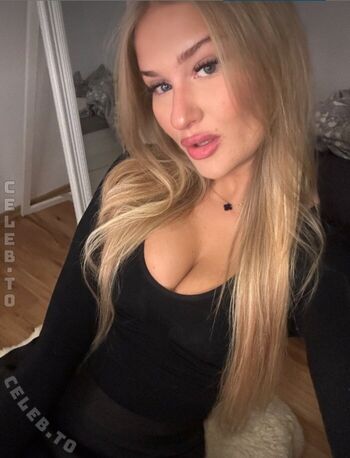 Sophiaa   page leaked private photo uncensored HD quality