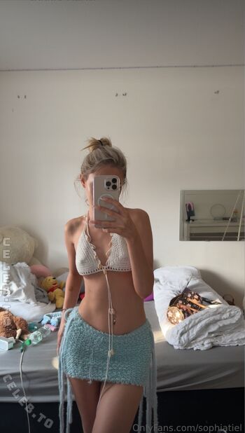 Sophiatiel leaked private photo uncensored HD quality