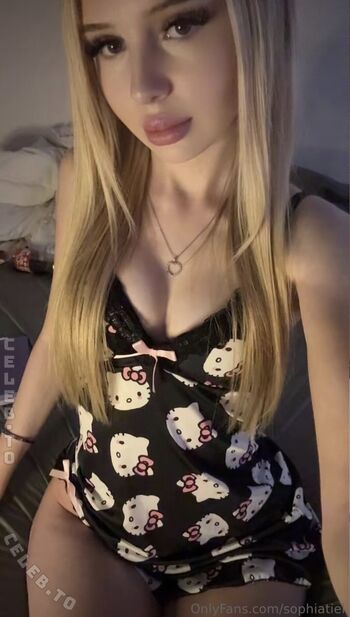 Sophiatiel leaked private photo uncensored HD quality