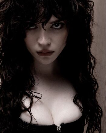 Sophie thatcher leaked private photo uncensored HD quality