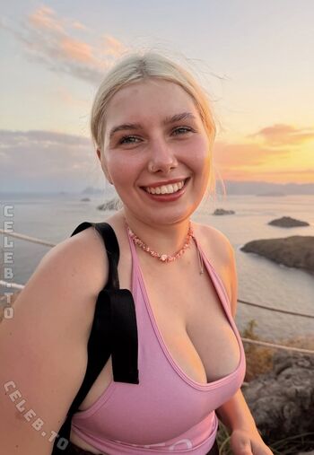 Spicystuff isabelle  page leaked private photo uncensored HD quality