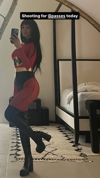 Sssniperwolf  page leaked private photo uncensored HD quality