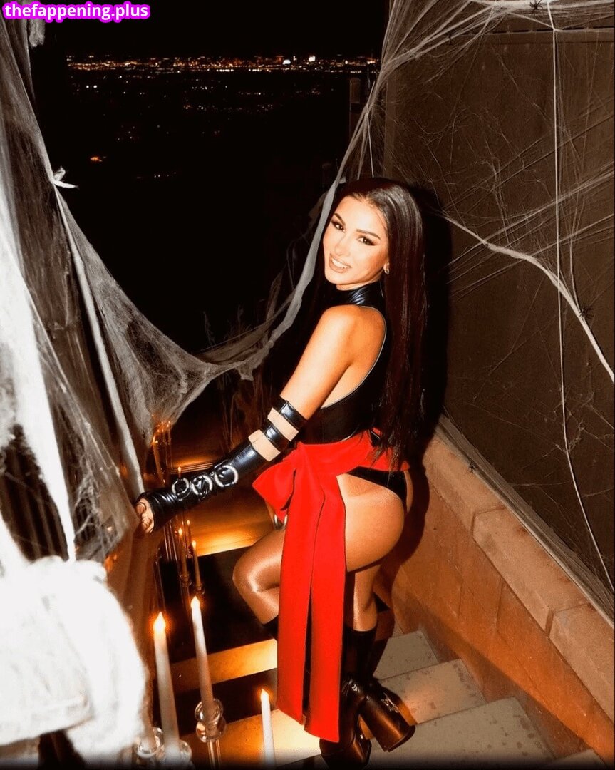 Sssniperwolf / leaked private photo uncensored HD quality