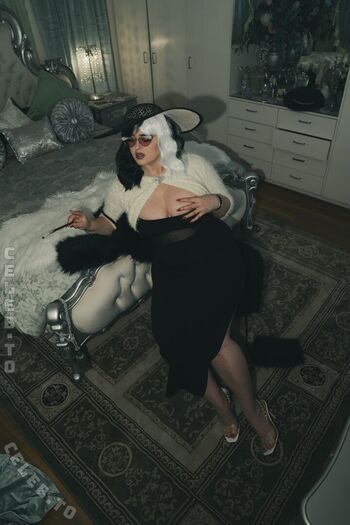 Stefania ferrario  page leaked private photo uncensored HD quality