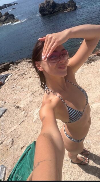 Stefanie giesinger leaked private photo uncensored HD quality