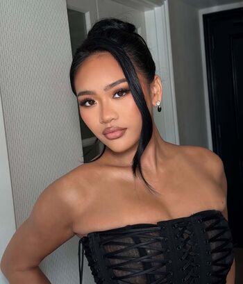 Suni lee page leaked private photo uncensored HD quality