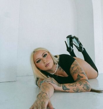 Tattedbblonde leaked private photo uncensored HD quality