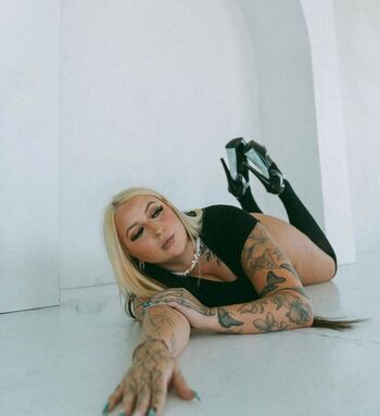 Tattedbblonde leaked private photo uncensored HD quality