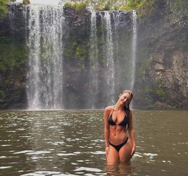 Tessbjj leaked private photo uncensored HD quality