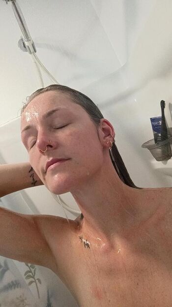 Thewholefcknproblem leaked private photo uncensored HD quality