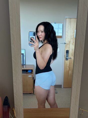 Thick asian women leaked private photo uncensored HD quality