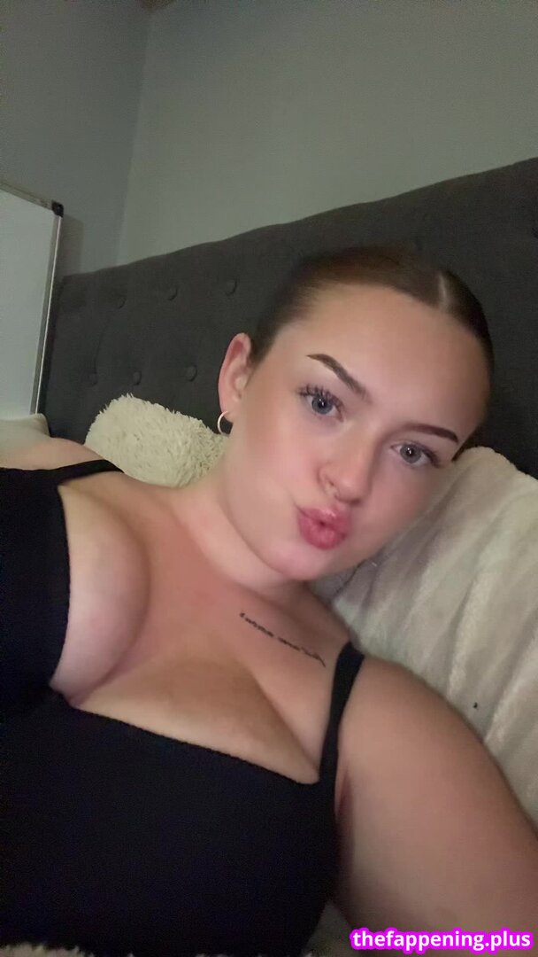 Ttayallyles nudes/ leaked private photo uncensored HD quality