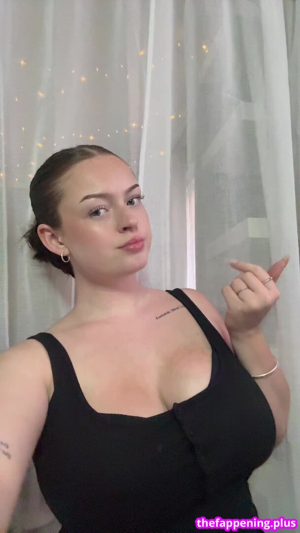 Ttayallyles nudes/ leaked private photo uncensored HD quality