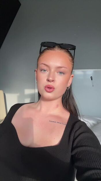 Ttayallyles nudes leaked private photo uncensored HD quality