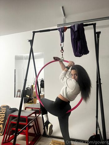 Twomgovercsquared page leaked private photo uncensored HD quality