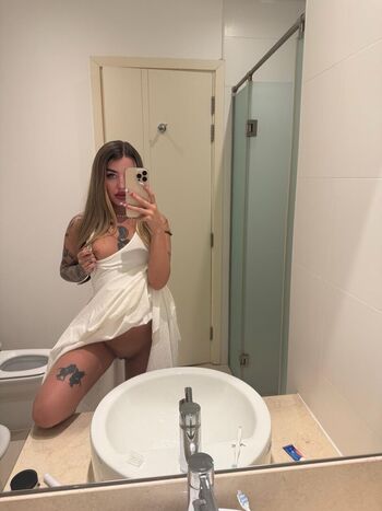 Unseen b leaked private photo uncensored HD quality