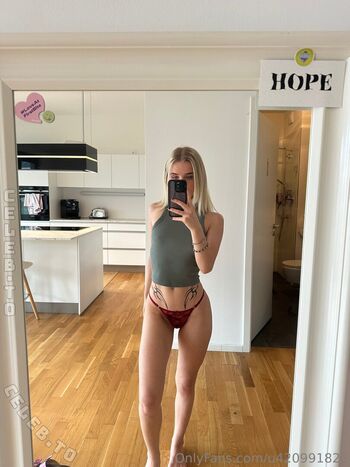 Valeriavee  page leaked private photo uncensored HD quality