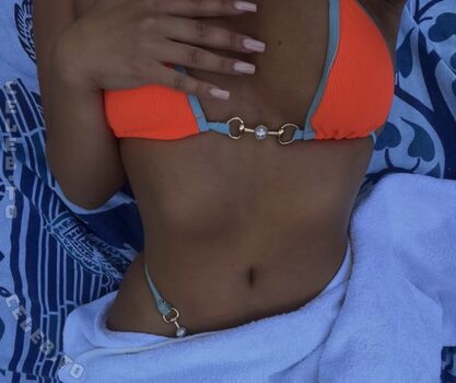 Valonaash leaked private photo uncensored HD quality