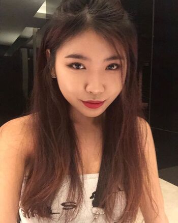 Wifelovesbbc leaked private photo uncensored HD quality