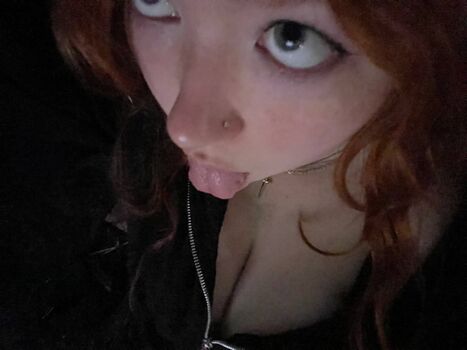 Willowtalkk leaked private photo uncensored HD quality