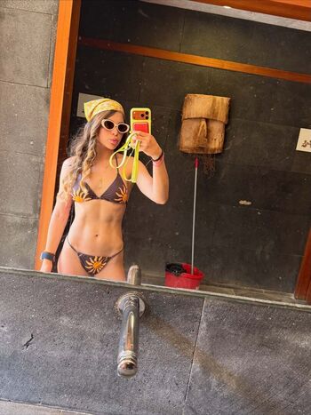 Women motorsports page leaked private photo uncensored HD quality