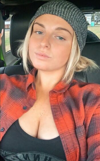 Women motorsports page leaked private photo uncensored HD quality
