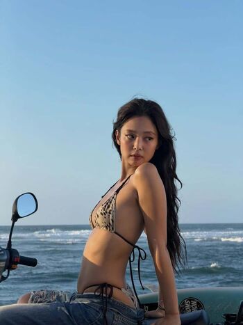 Womenk pop page leaked private photo uncensored HD quality