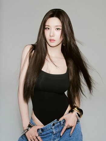 Womenk pop page leaked private photo uncensored HD quality