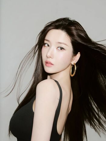 Womenk pop page leaked private photo uncensored HD quality