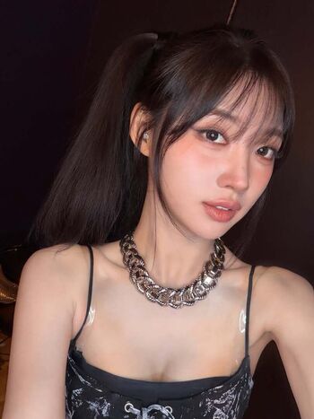 Womenk pop page leaked private photo uncensored HD quality
