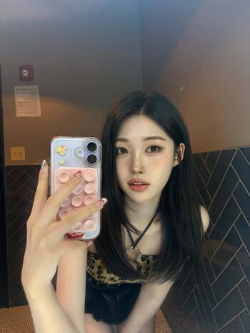 Womenk pop page leaked private photo uncensored HD quality